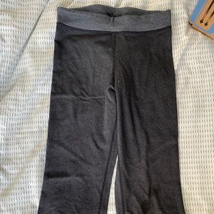 Lululemon crops